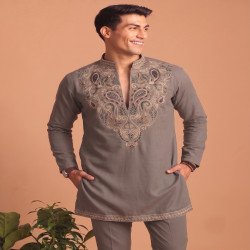 Men's Embroidered Lachaka Kurta with Bottom